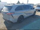 Toyota Sienna Xse Image 3