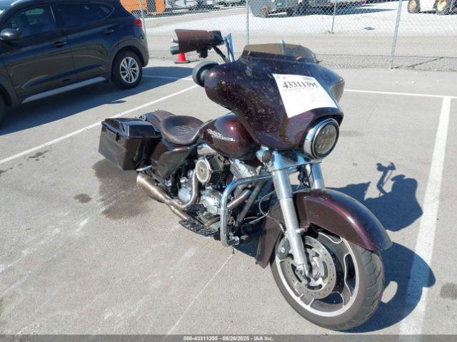 Salvage Harley-Davidson Flhx