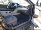 Toyota Camry Le Image 12