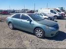 Toyota Camry Le Image 1