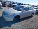 Toyota Camry Le Image 6