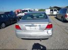 Toyota Camry Le Image 14