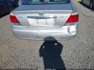 Toyota Camry Le Image 17
