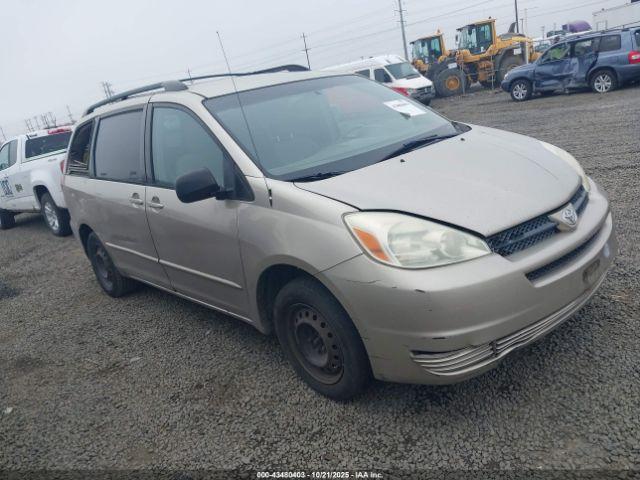  Salvage Toyota Sienna