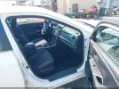Toyota Camry Se Image 12