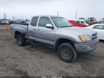  Salvage Toyota Tundra
