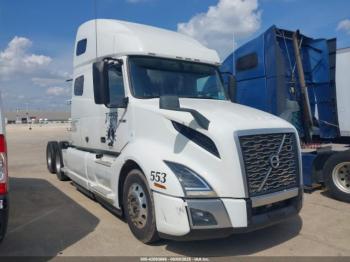  Salvage Volvo Vnl
