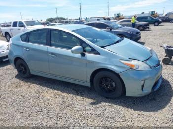  Salvage Toyota Prius
