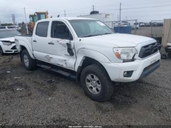  Salvage Toyota Tacoma
