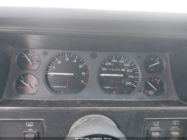 Jeep Cherokee Sport Image 5