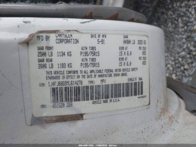 Jeep Cherokee Sport Image 7