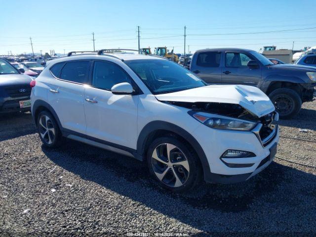  Salvage Hyundai TUCSON