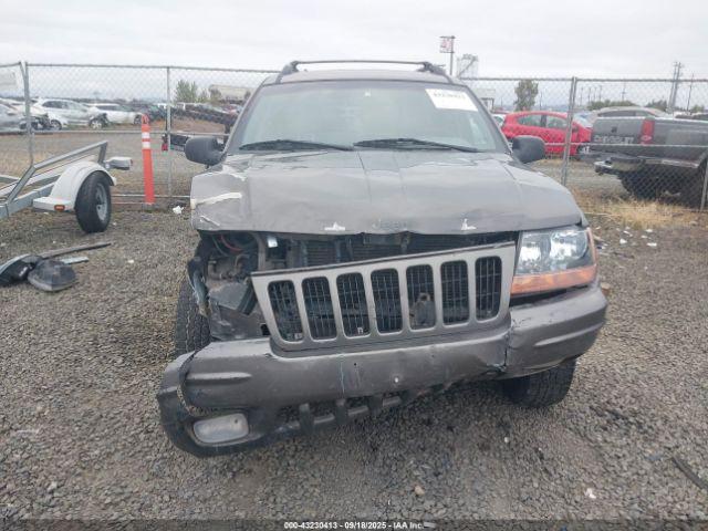 Jeep Grand Cherokee Limited Image 12