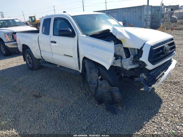  Salvage Toyota Tacoma