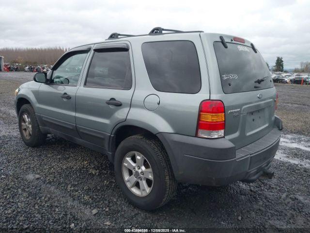 Ford Escape Image 4