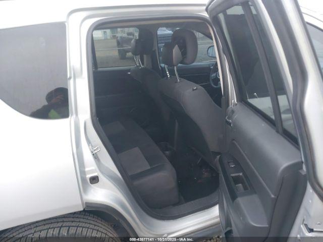 Jeep Compass Sport Image 9