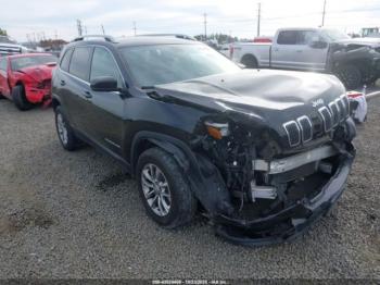  Salvage Jeep Cherokee