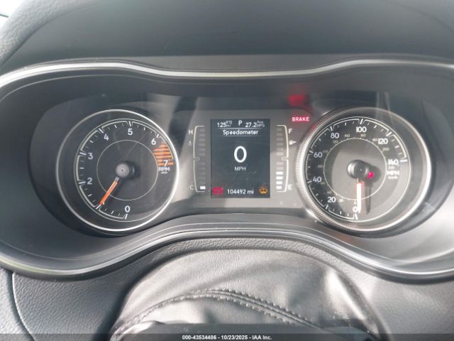 Jeep Cherokee Latitude Plus 4x4 Image 11