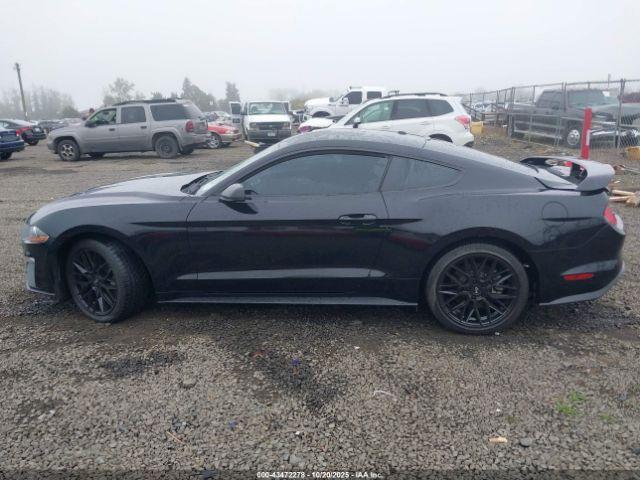 Ford Mustang Ecoboost Premium Image 18