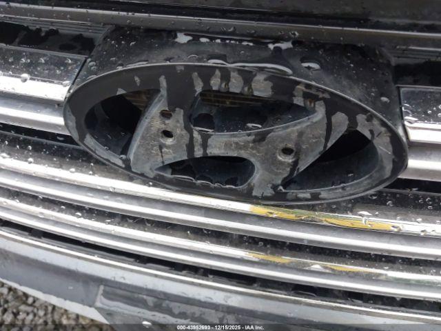 Hyundai TUCSON Limited Image 17