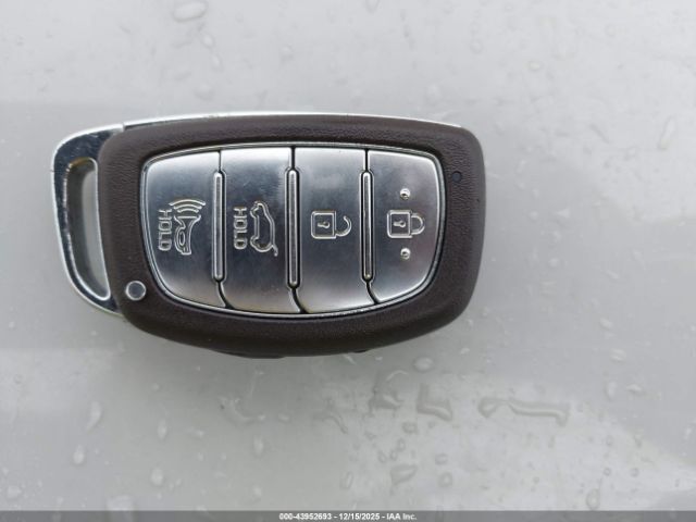 Hyundai TUCSON Limited Image 11