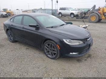  Salvage Chrysler 200