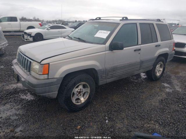 Jeep Grand Cherokee Image 4