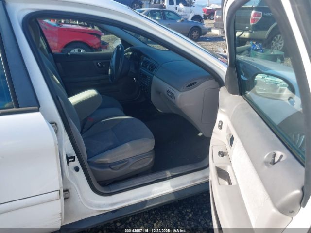 Ford Taurus Ses Image 11