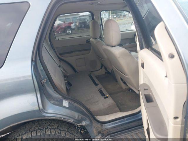 Ford Escape Xlt Image 10