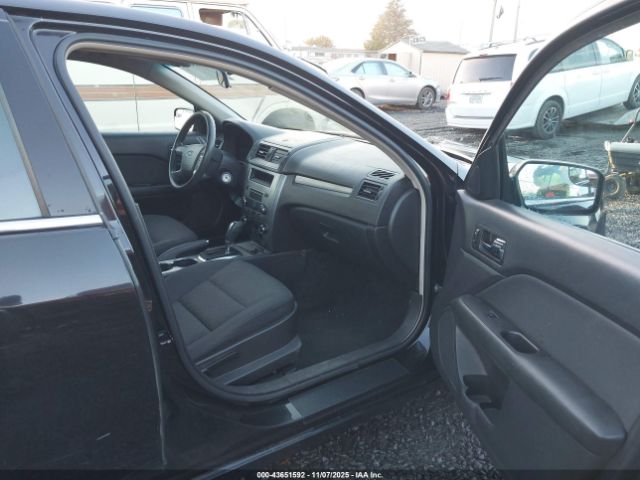 Ford Fusion Se Image 8