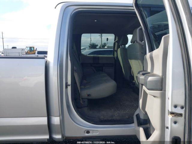 Ford F-350 Xl Image 6