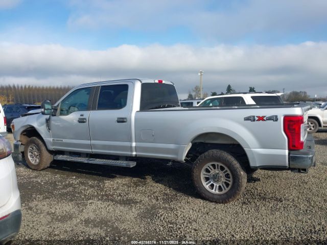 Ford F-350 Xl Image 18