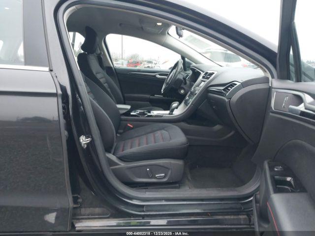 Ford Fusion Se Image 10