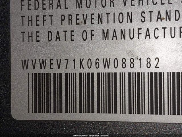 Volkswagen GTI 2-door Image 7