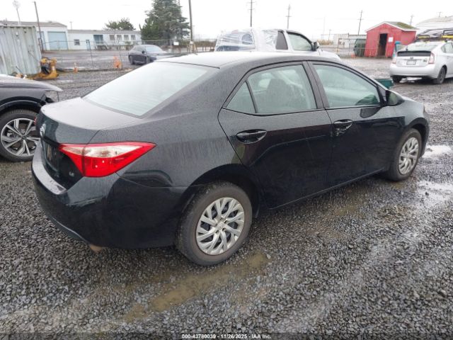 Toyota Corolla Le Image 6