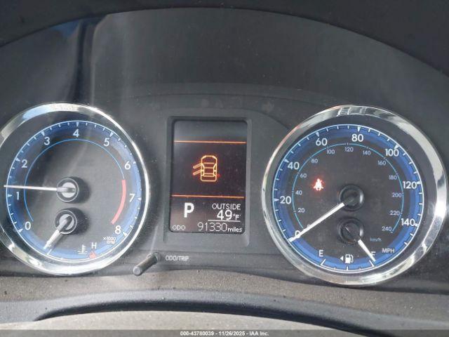 Toyota Corolla Le Image 12