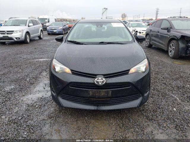 Toyota Corolla Le Image 13