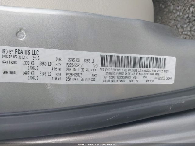 Chrysler Town & Country Touring Image 8