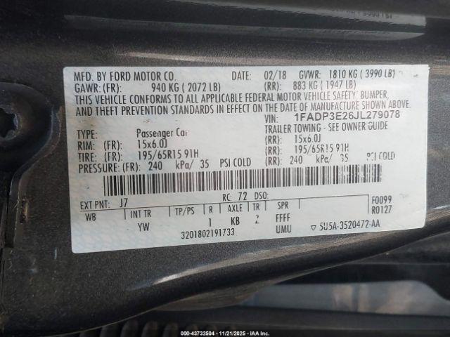 Ford Focus S Image 12