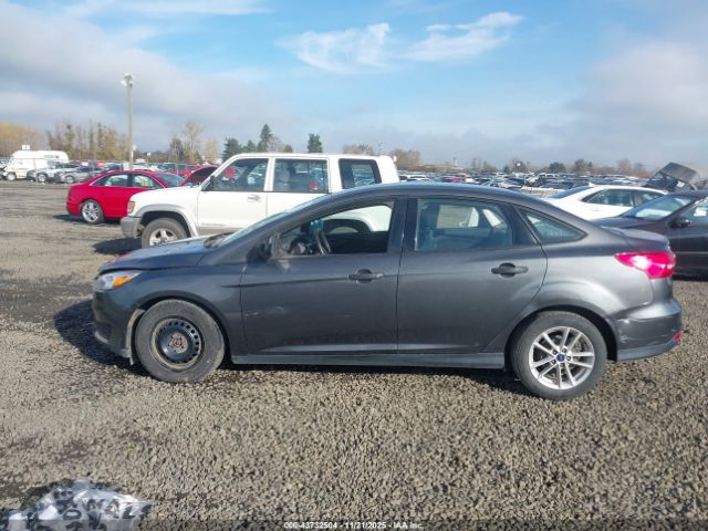 Ford Focus S Image 3