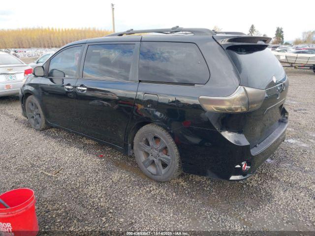 Toyota Sienna Se 8 Passenger Image 2