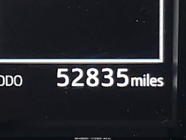 Toyota 4Runner Sr5 Premium Image 13