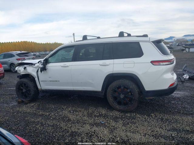 Jeep Grand Cherokee Limited 4x4 Image 13