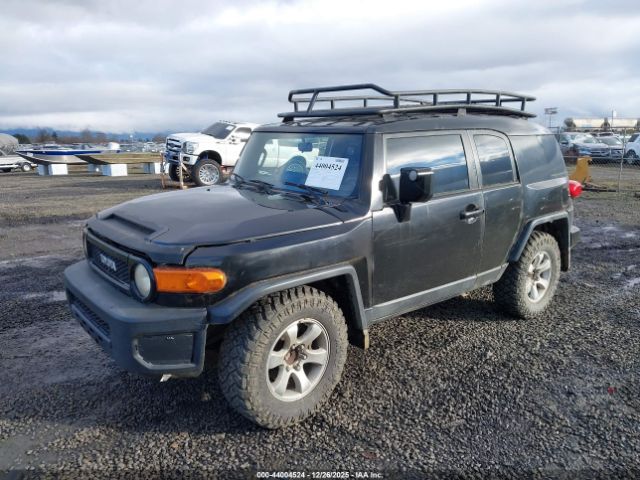 Toyota FJ Cruiser Image 3