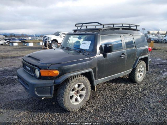 Toyota FJ Cruiser Image 3