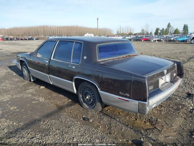 Cadillac DeVille Image 12