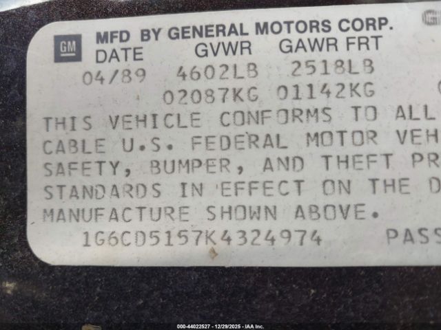 Cadillac DeVille Image 8