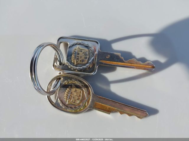 Cadillac DeVille Image 9