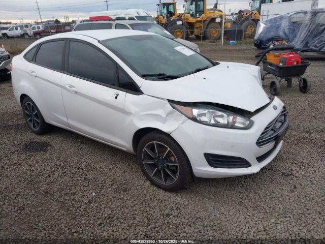  Salvage Ford Fiesta