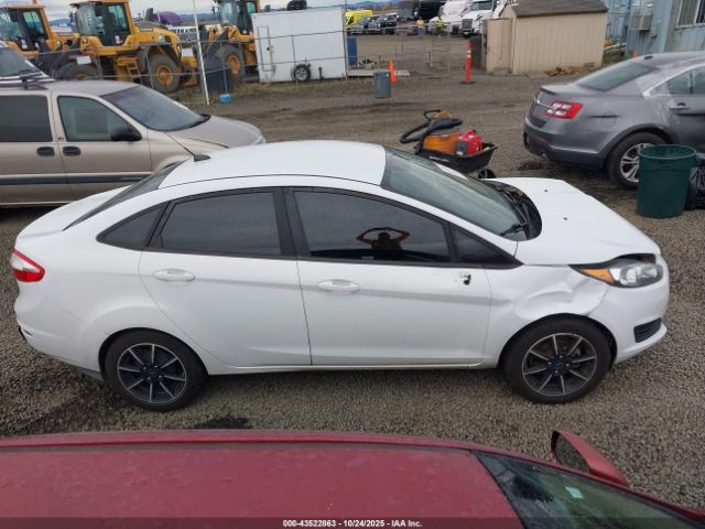 Ford Fiesta Se Image 6